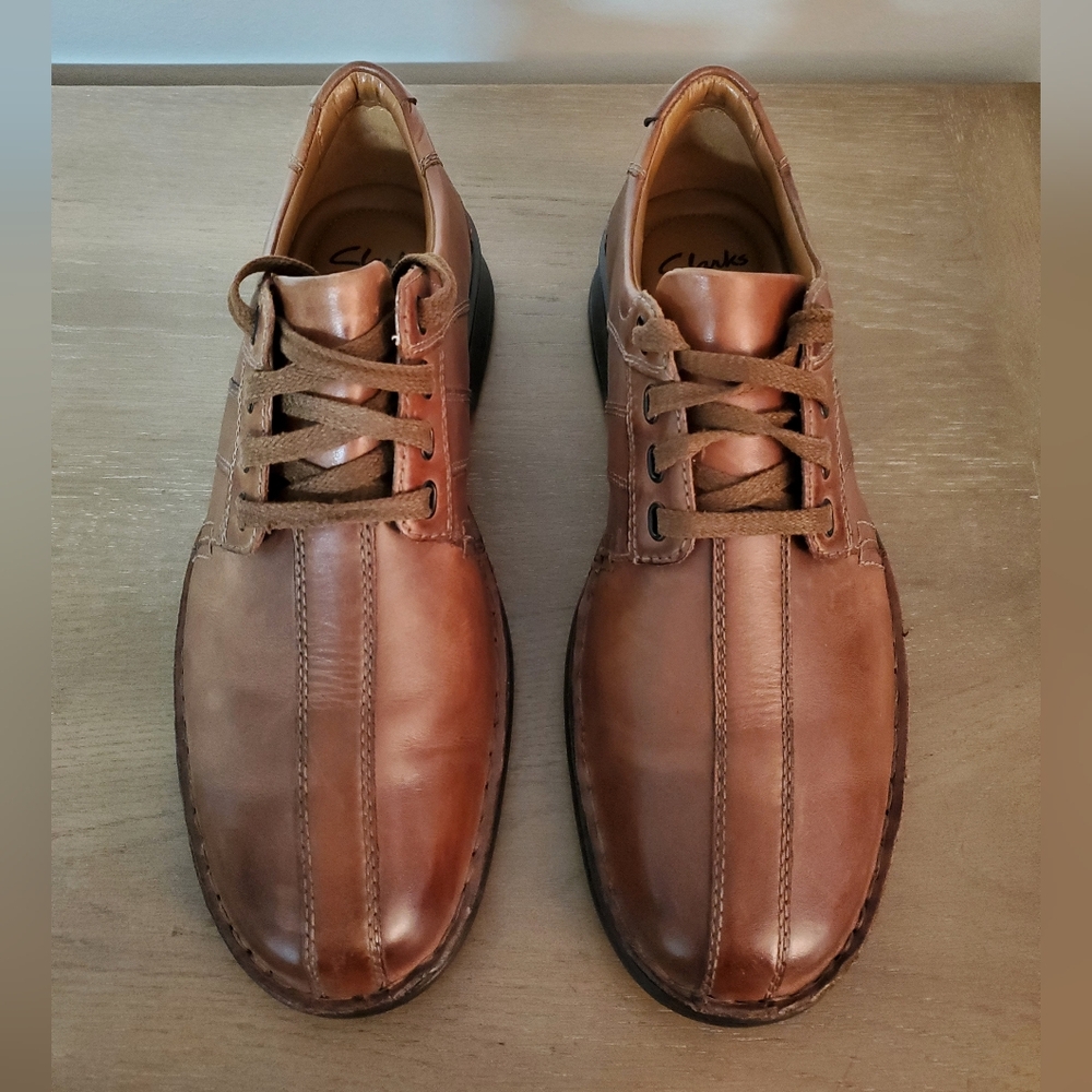 Clarks Men's Brown Leather Shoes